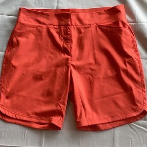 BNWT Puma Bermuda Short Size L
